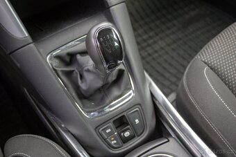 Opel Zafira Tourer 7-miestny /aj na splátky/ - 16