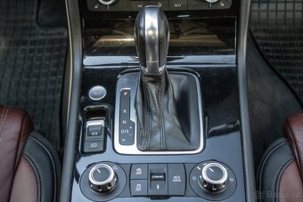 Volkswagen Touareg II 3.0 V6 TDI 240k - 16