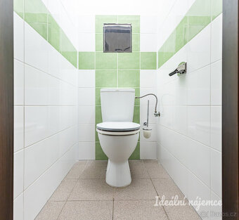 Pronájem bytu 2+kk, U Valu, Nupaky, 19900 Kč/měs, 50 m2 - 16