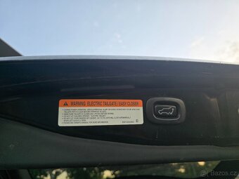 Mitsubishi Outlander - 16
