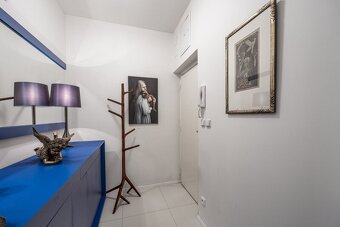 Prodej bytu 69,3 m2/předzahrádka 39 m2, v ulici U Hostína, Ú - 16