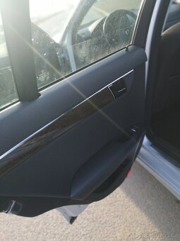 Mercedes-Benz W204 - NOVÁ STK - do září 2027 - 16