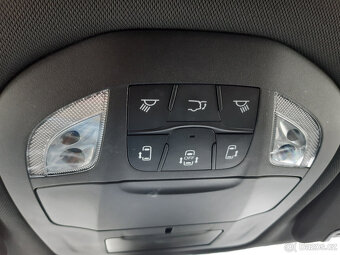 Chrysler Pacifica 3,6L, 7míst, adapt, nový model, 38.000km - 16
