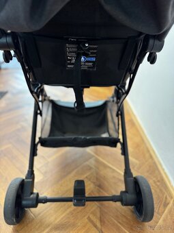 MoMi Kočárek ESTELLE 2021 růžový - 16