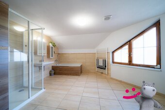 Prodej rodinného domu 251 m², Vsetín, ev.č. 58683 - 16