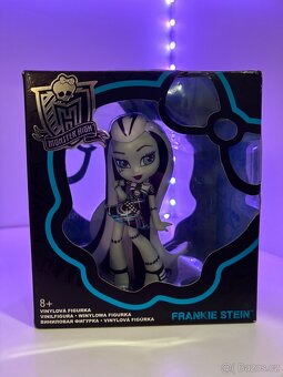 Monster high vinylové figurky - 16