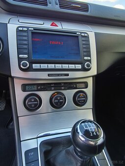 VW Passat B6 2.0TDi 103kw,167TKM,HIGHLINE,2xklíč,WEBASTO,ALU - 16