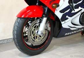 Honda CBR 900 RR Fireblade - krásný stav - 16