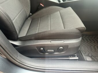 Škoda Superb 2.0 TDi 140kW 4x4 serviska - 16
