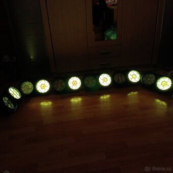 Novinka -Blinder 260 Wat RGBW - 16