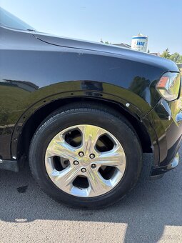 Dodge Durango 2015 3.6 V6 7 míst kosmické vady - 16