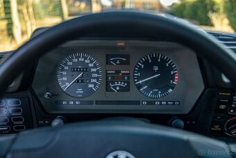 BMW 635CSi E24 - 16