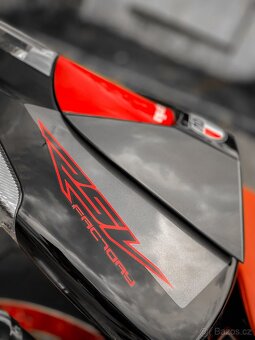 APRILIA RSV1000R FACTORY - 16