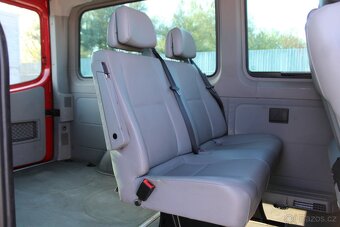 Volkswagen Crafter 2.5TDI,8MÍST,KLIMA,TAŽNÉ - 16