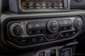 Jeep Wrangler 2.0 PHEV Rubicon 4xe A/T - 1.majiteľ - 16