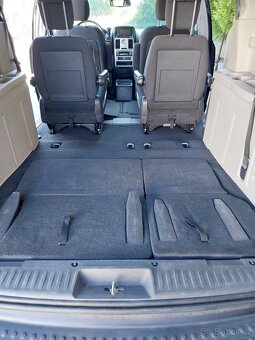 Chrysler grand voyager 2,8 CRD  automat - 16