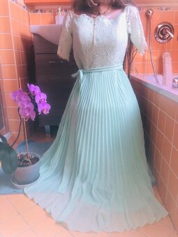 plesovesaty# maturitni# spolecenske# #nasvatbujakohost - 16