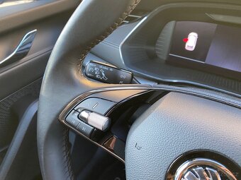 Škoda Octavia Com. 2.0TDi ČR 1.maj. Ambition+ - 16