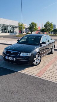 Škoda Superb 2.8 V6 L&K, DVD, Lednice, Footboard - 16