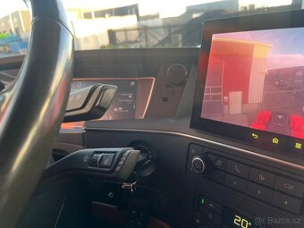 Volvo FH16 750 6x4 / Hydraulika / Full air - 16