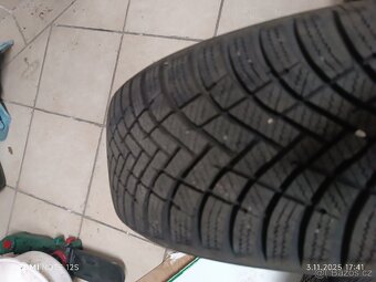 ALU sada kol zimní pneu Hyundai i30 kombi 2023 - 16