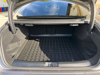 Mercedes-Benz CLA 180d amg - 16