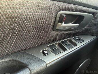 Mazda 3 1.4i 62kw rv. 2008 serviska pěkný stav - 16