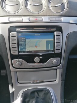 Ford S-Max 2.0 Benzín 107kW Manual - 16