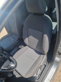 Ford Focus C-Max - 16