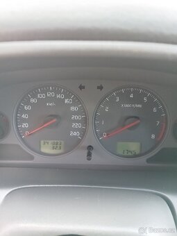 Volvo V40 ; 1,8 ben. ; 2003 - 16