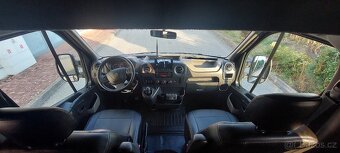 Přepravník koní Renault ATM 5-místný - 16