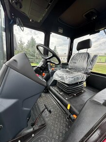 Traktor Belarus 1025.7 - 16