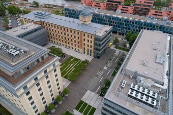 Pronájem kancelářských prostor 564 m2, U Uranie / Jankovcova - 16