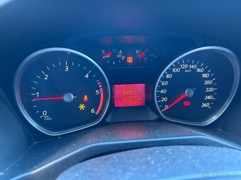 Ford Mondeo 2,0 TDCI - 16