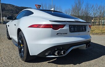 Jaguár F-type 5.0i V8 4x4 405kW 28000km - 16
