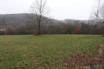 Prodej pozemků o celkové výměře 35547 m², Krhová - 16