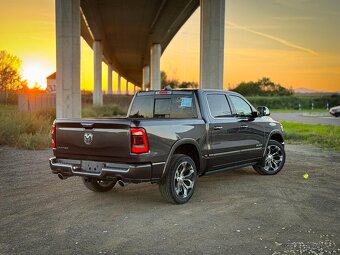 Dodge Ram limited 2020 - 16