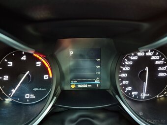 Alfa Romeo Stelvio 2.2 JTDM Business Q4 154kW (ODPOČET DPH) - 16