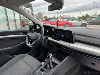 Volkswagen Golf 2023 - 16
