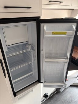 Obytná dodávka Man TGE - 16