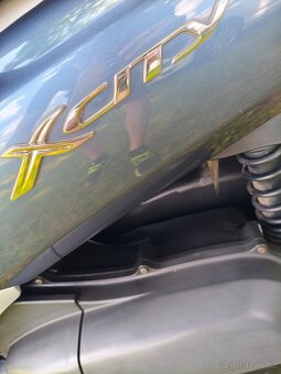 Yamaha X-City 250i - 16