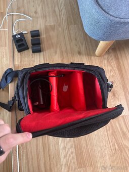 Sony alfa a6400 (na díly) + přislušnství - 16