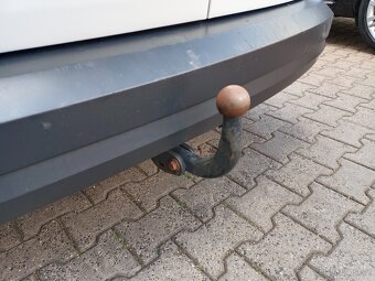VW Caddy 2.0TDI 75kW DSG Zadní 2 křídlé dveře 5-míst Tažné - 16