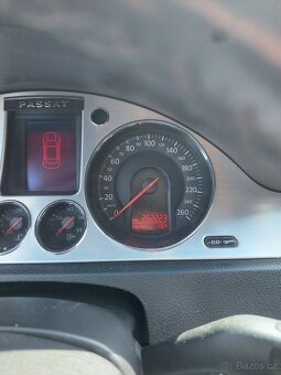 Volkswagen Passat b6 2.0 tdi 103 kw - 16