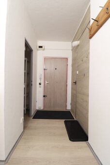 Byt 2+1 s lodžií, 66 m², Hradec Králové – ul. Fričova. - 16