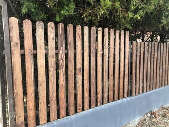 Dřevo- Plotová modřínová prkna plotovka plaňky na plot - 16