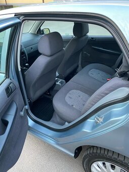 Škoda Fabia 1   1,4 MPI 44kW najeto 151 000km - 16