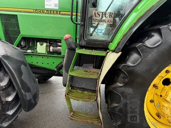 John Deere 7800 - 16