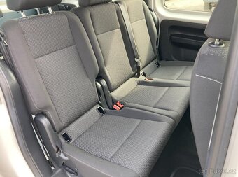 VW Caddy MAXi 2.0TDi 4motion - DPH - 16