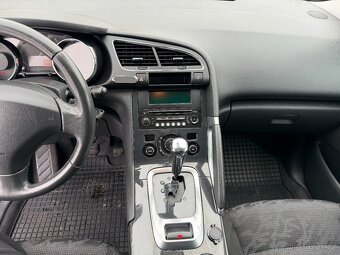 Peugeot 3008 1.6i 16V - 16